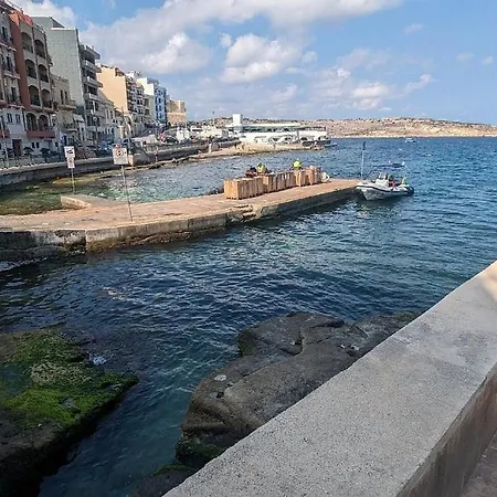 Seabreeze Flat 2 By Homely Malta! * St. Paul's Bay