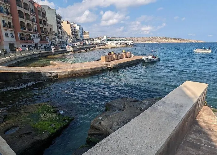 Seabreeze Flat 2 By Homely Malta! * St. Paul's Bay