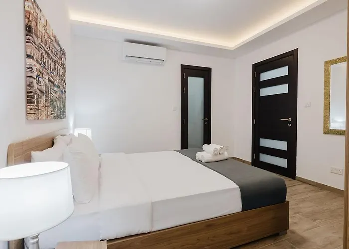 Seabreeze Flat 2 By Homely Malta! Lägenhet