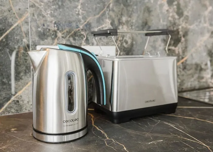 Seabreeze Flat 2 By Homely Malta! * St. Paul's Bay